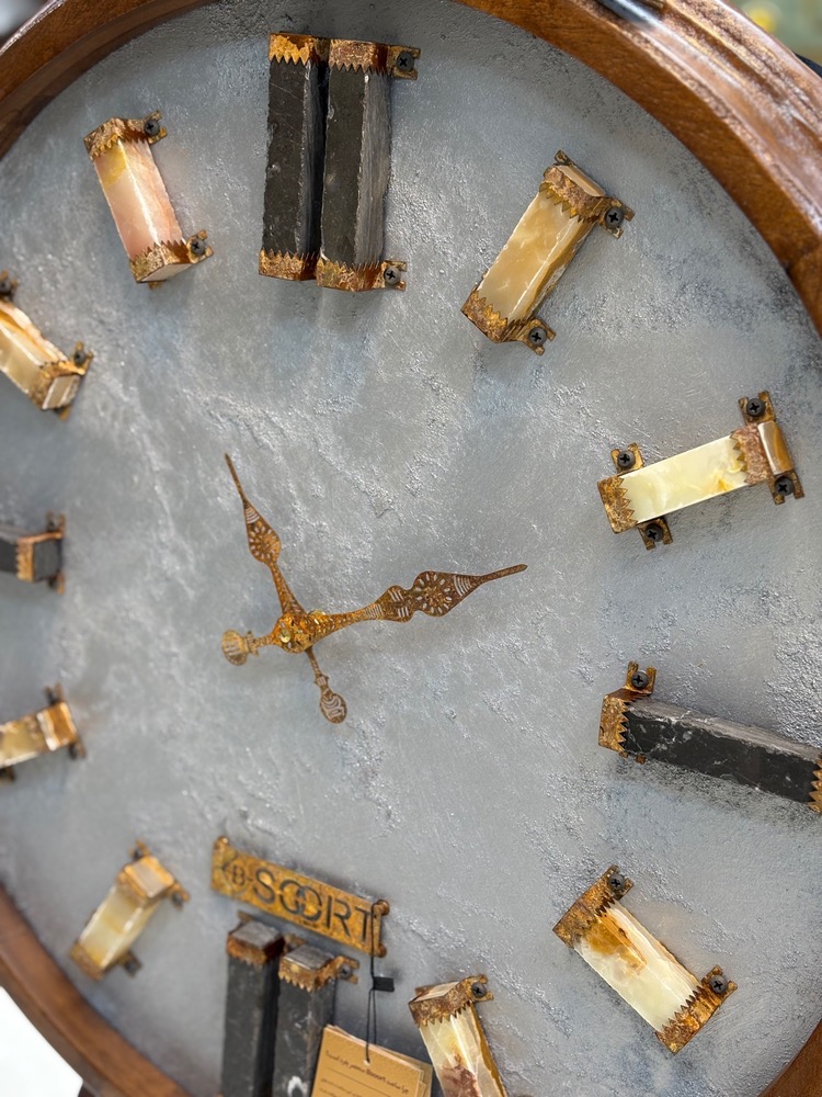 ساعت دیواری طوسی بیسورت