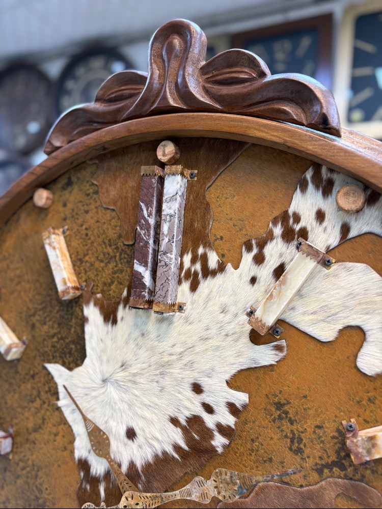 ساعت دیواری هورس وود بیسورت